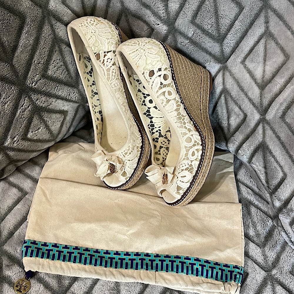 TORY BURCH WEDGES